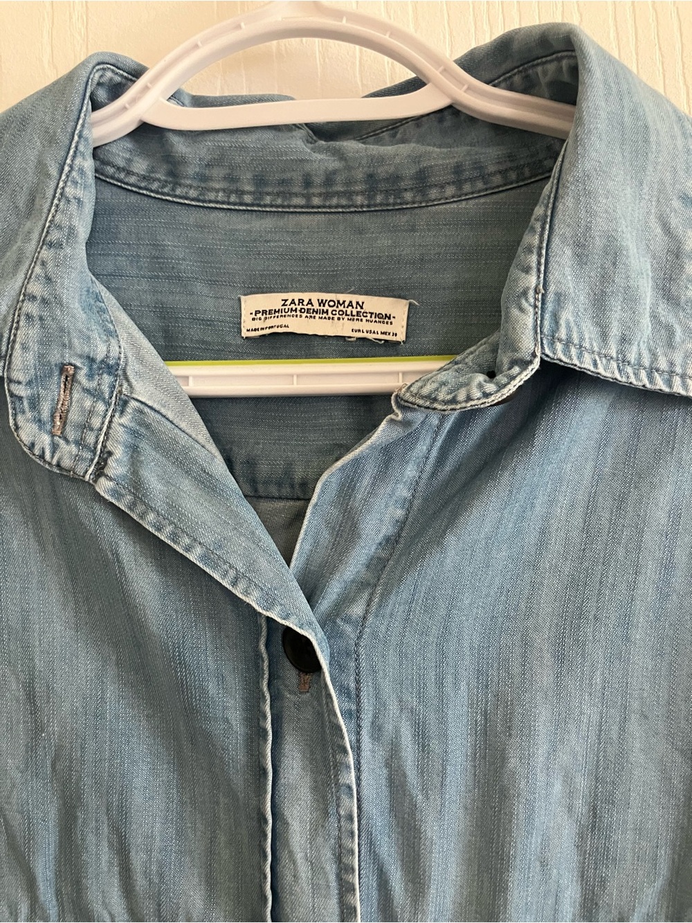 Zara Light Wash Denim Shirt - Picture 3 of 5